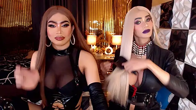 Show de MonstrousCockDiva na webcam