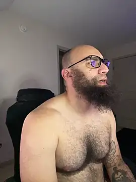 MastaWolfy Live XXX Chat