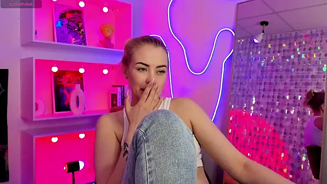 StephanieSweety's Live XXX Chat