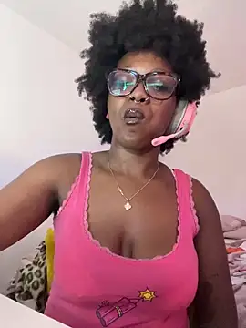mochakaia Show in webcam