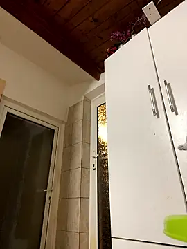 NadiraNoor Chat XXX live