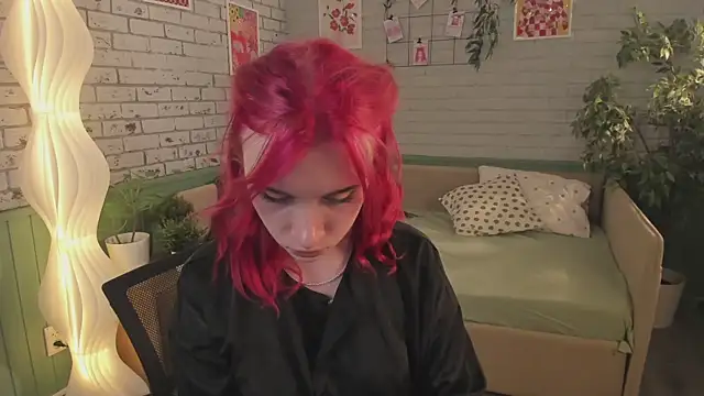 miraiakik's Live XXX Chat