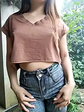 Chat +18 de Zoe-Zoee ao vivo