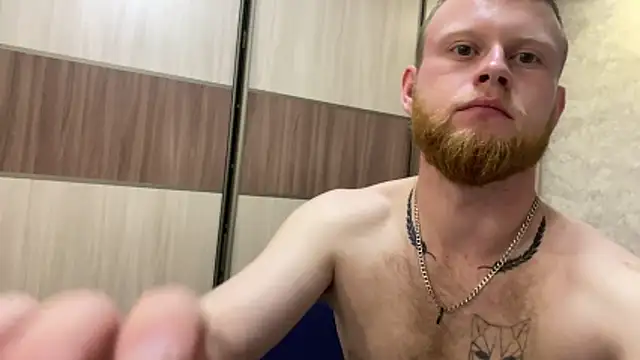 Adam_ice Show in webcam