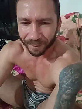 RobertoLuiz84: απευθείας συνομιλία ΧΧΧ