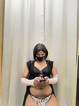 TransLisa7 即時 XXX 聊天
