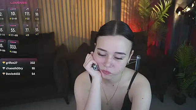 TorrySrar Live XXX-chat