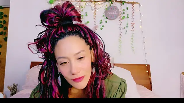 Ajua__UvaのライブXXXチャット