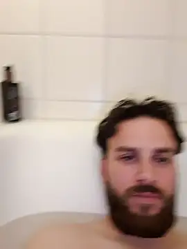 Taycanman69 Show Webcam