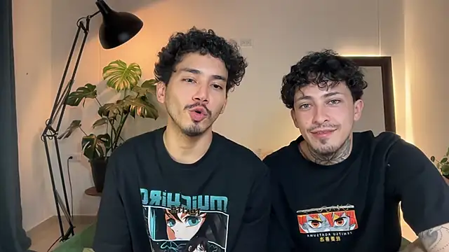 Noah_and_Steven webcam show