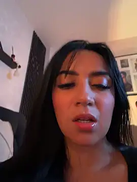 Czat XXX na żywo – EmmyEvans1
