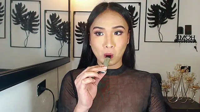 Angel_off_Hell Show Webcam