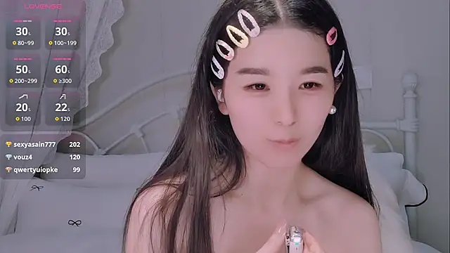 XXX chat uživo modela BingLin-