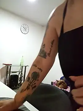 Fernandar2025 Chat XXX in diretta