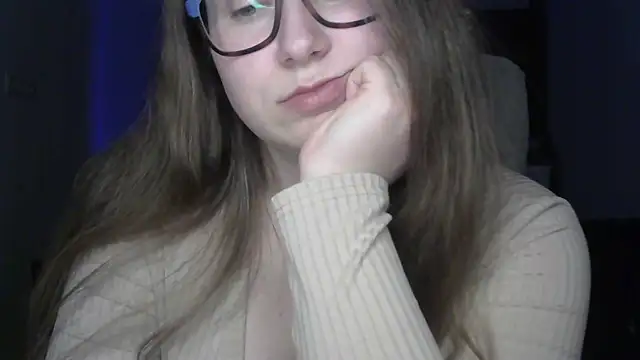 XXX chat uživo modela SeasonalSomeone