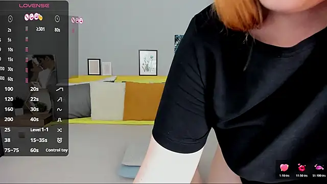 BabeLessi's Live XXX Chat