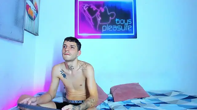Chat XXX en directo de Pleasure_boys_hot