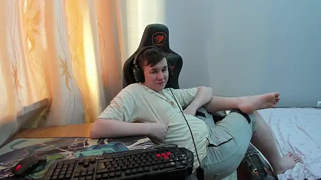 iliaskrislove's Live XXX Chat