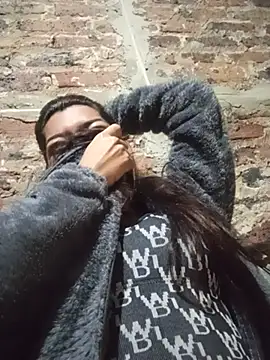 Rocioardiente Adlı Modelin Canlı XXX Sohbeti