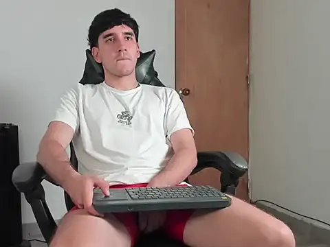 leo030809 Webcam Show