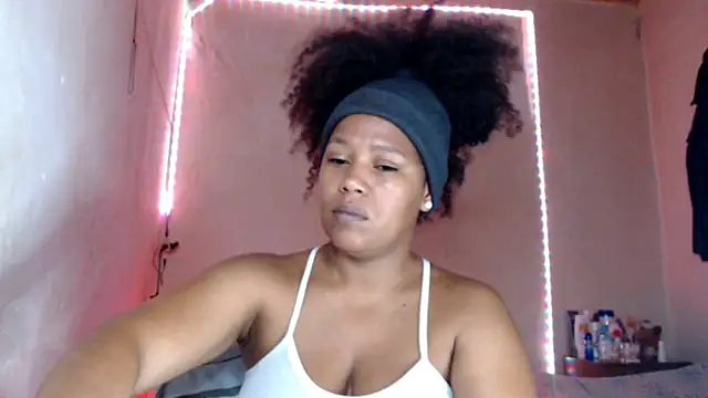 cherry_cleou's Live XXX Chat