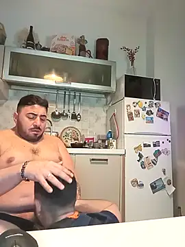 دردشة bear_skinny الجنسية المباشرة
