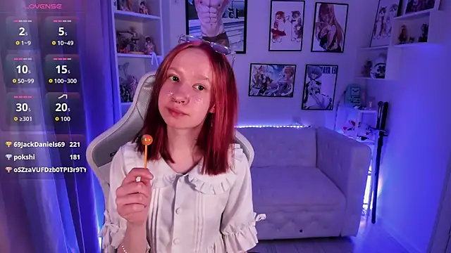 XXX chat uživo modela Mi_Mi_Mia