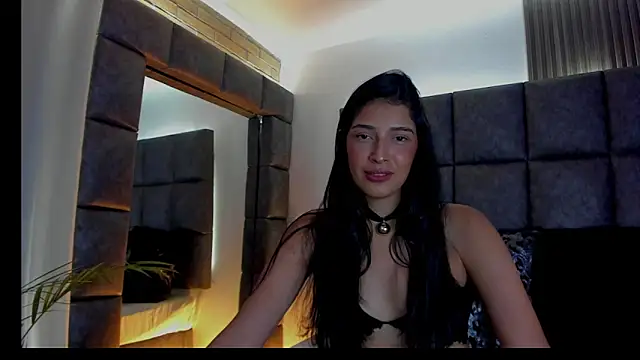 BrigitteVons' Live XXX Chat