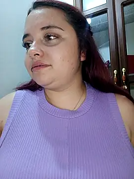 CURVY-HORNY – webcam-show
