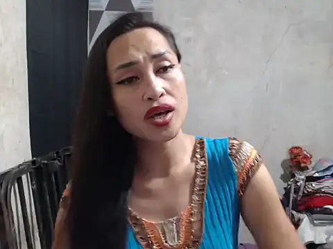 Wiynwyn_Delamerced1989 Adlı Modelin Canlı XXX Sohbeti