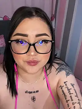 Chat XXX en directo de Madiiison333