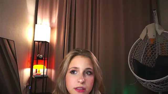 LoveSeekins Chat XXX in diretta