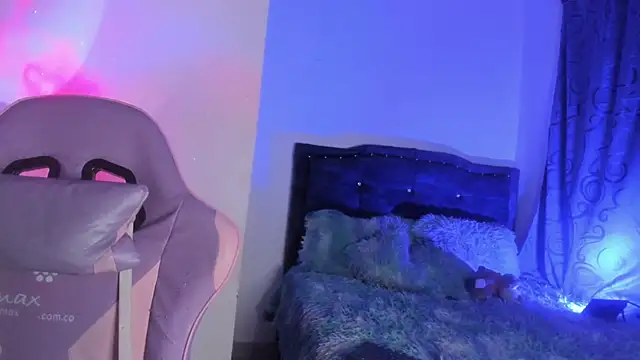 Chat +18 de vanesa_gomez ao vivo