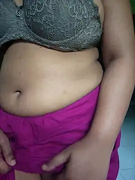 Chat XXX ao vivo de Aruna-1