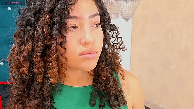 meganrousx's Live XXX Chat