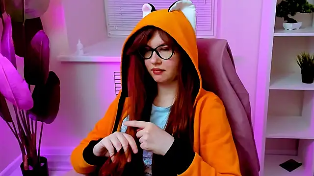 CarolGiggly Chat XXX live