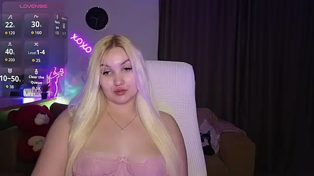 adrelaxina's Live XXX Chat