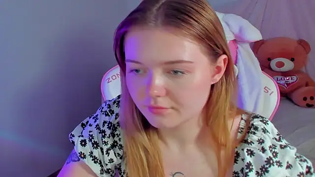 ElinaVale Webcam-Show