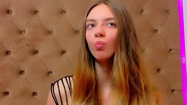 CoraVex Chat XXX in diretta