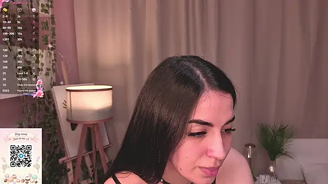 EmmyNoel Adlı Modelin Web Kamerası Şovu