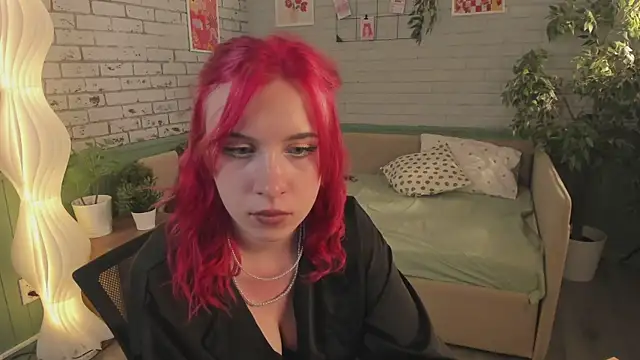Chatroom XXX en direct de miraiakik