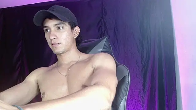 XXX chat uživo modela dante_18cm_