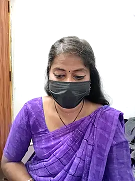 tamil_Sigappu_Roja Chat XXX in diretta