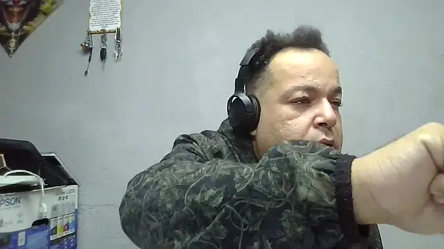 UrsoBissexualPauGrosso Pertunjukan Webcam