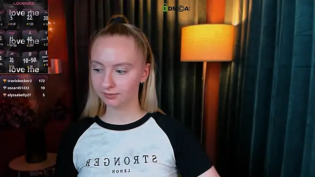 mila_glow1 Chat XXX live