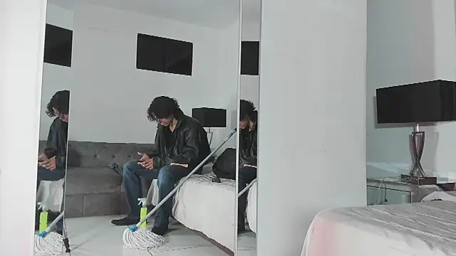 TonyBenedetti webkamerás műsora