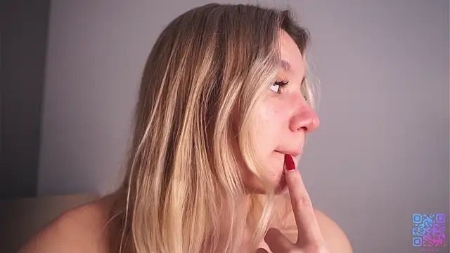 BrynnHolverson Live XXX-Chat