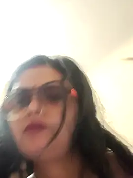 Kashish-Love Pertunjukan Webcam