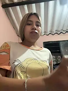 Kimmiebellarie Chat XXX in diretta