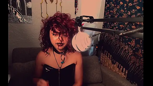 Онлайн чат XXX DemonessAzazel